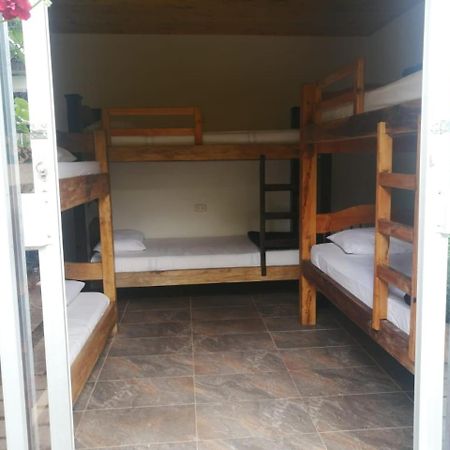 Hostal Hilltop Zapzurro Zewnętrze zdjęcie